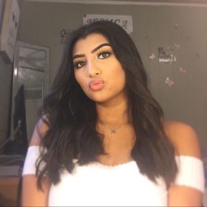 Meet your Posher, Jessica